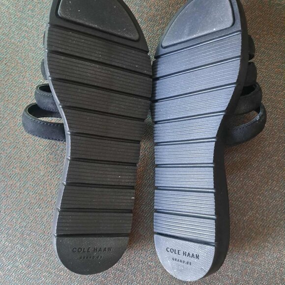 Black Cole Haan sandles - Picture 2 of 2